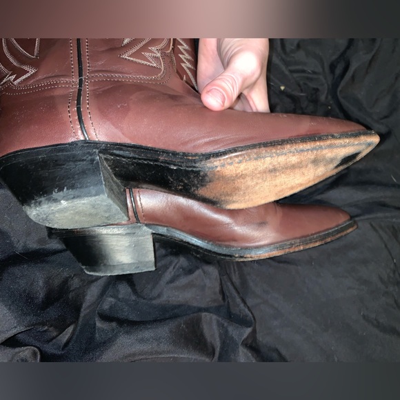 GENUINE LEATHER COWBOY BOOTS - Picture 4 of 10